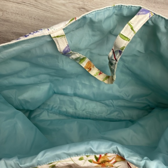 Estee Lauder Multicolor Floral Print Canvas Open Tote Bag Approximate 19" X 13" - Picture 4 of 10